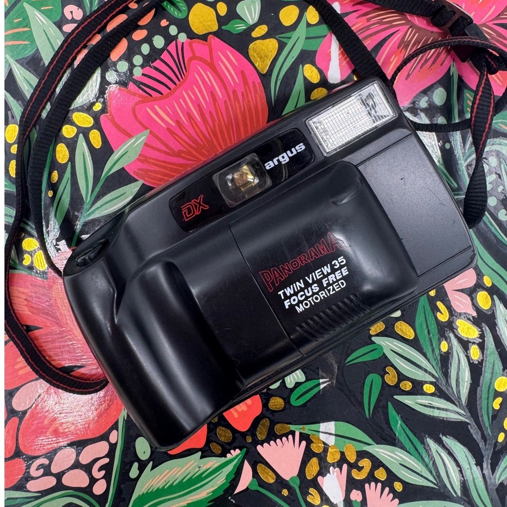 Argus DX Panorama 35mm Film Camera Point and Shoot Focus Free Motorized‎ Black